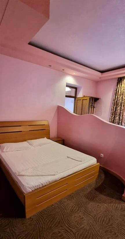 Ureni Hotel Kasagh Exterior photo